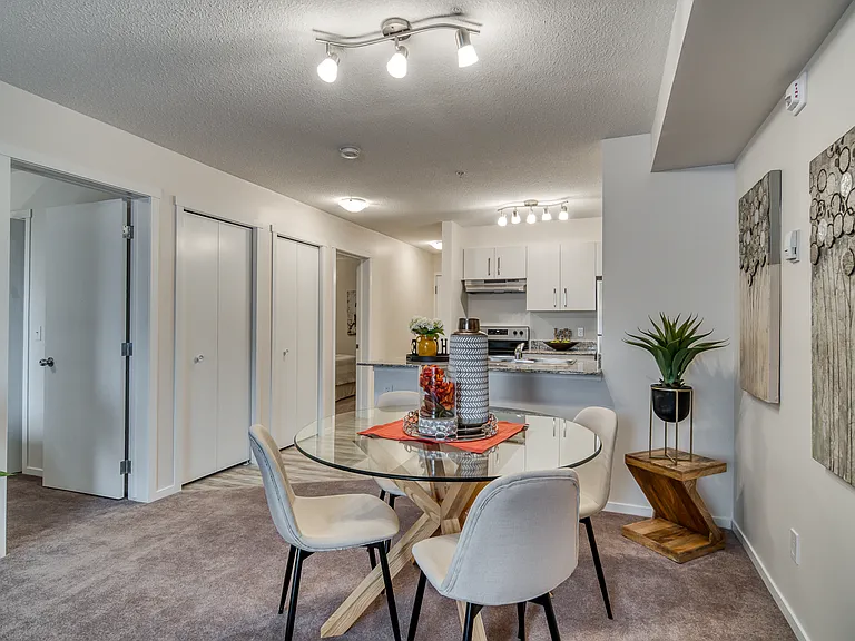 73 Skyview Point Cres NE — Photo 47