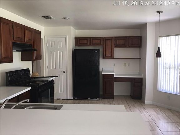 5th image of 2813 Rolling Broak Dr #3