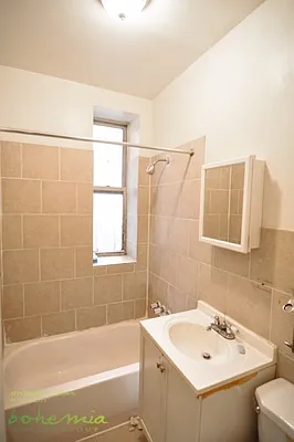 Rented by Bohemia Realty Group | media 42