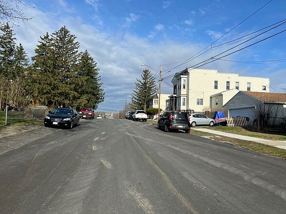 5th image of 65 Adams Ave