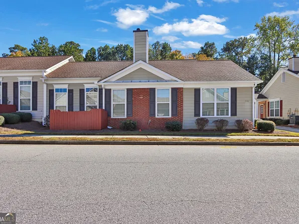205 Accord Ln, Grayson, GA 30017