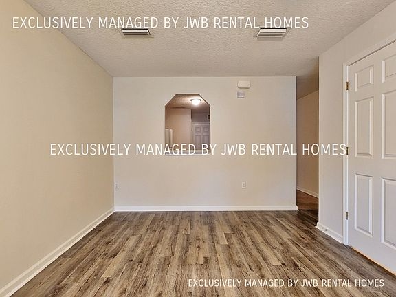 4th image of 8471 McGirts Village Ln #3E