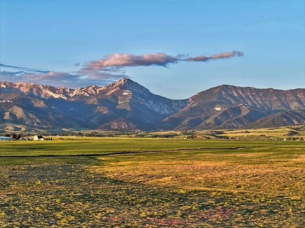 4468 Wes Davis Rd, Belgrade, MT 59714