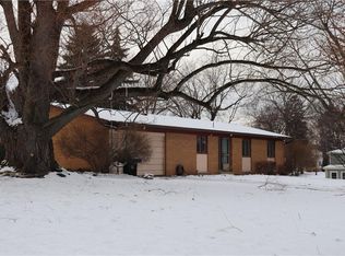 987 Silvercrest Dr, Webster, NY 14580