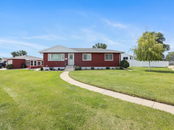 501 12th St W, Williston, ND 58801