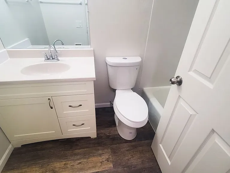 Nakoma Heights Apartment Homes — Photo 70