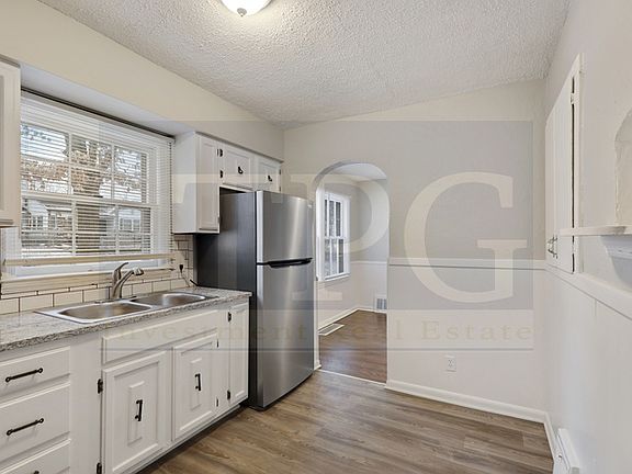 2nd image of 3407 NE Monterey Ave Unit A