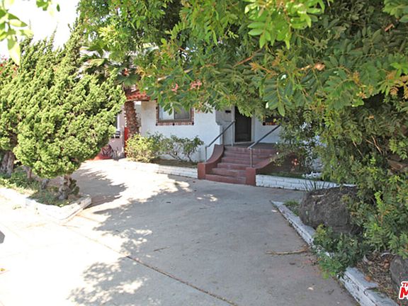 4th image of 2901 E 15th St