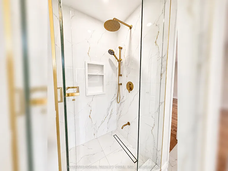 32 Bel Canto Cres — Photo 7