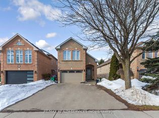 50 Sunny Glen Cres, Brampton, ON L7A 2C6