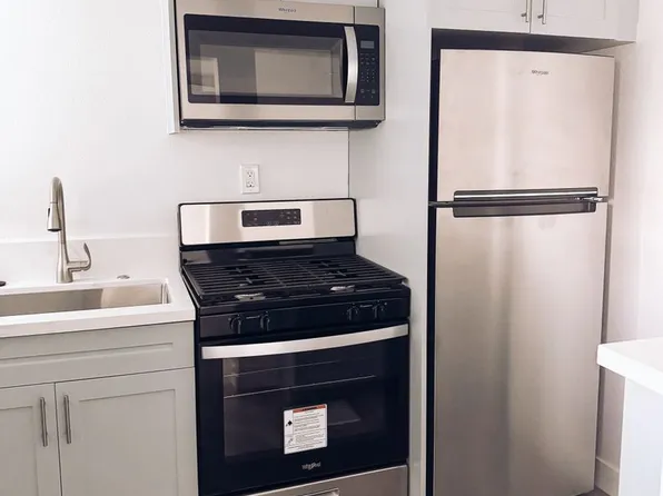 Harbor Blvd Apts., 2029 Harbor Blvd APT 6, Costa Mesa, CA 92627