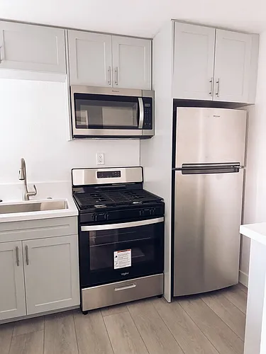 Harbor Blvd Apts. Photo 1