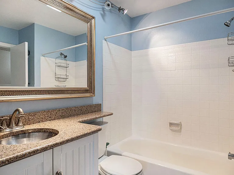 10587 W Dartmouth Ave — Photo 21