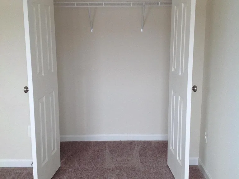 204 Upper Brook Ter — Photo 28