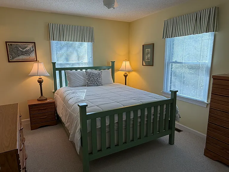 119 Live Oak St — Photo 8