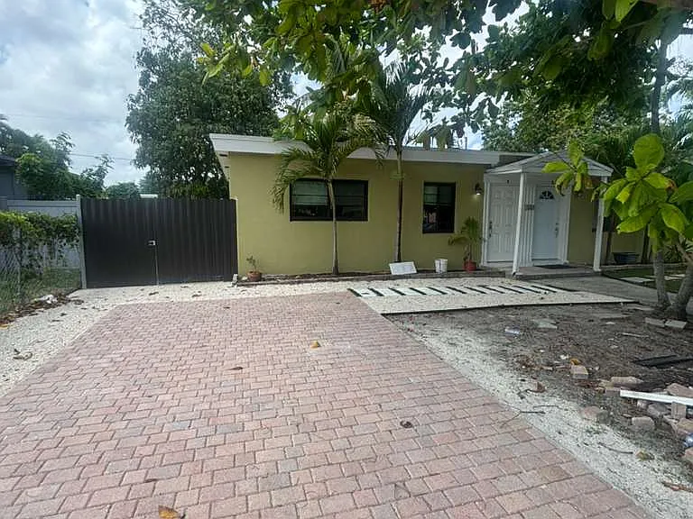 1167 NW 112th St #A — Photo 7