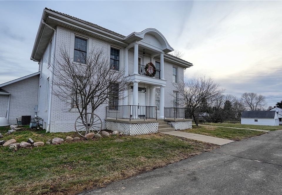 2440 E Pike, Zanesville, OH 43701 MLS 4430212 Zillow