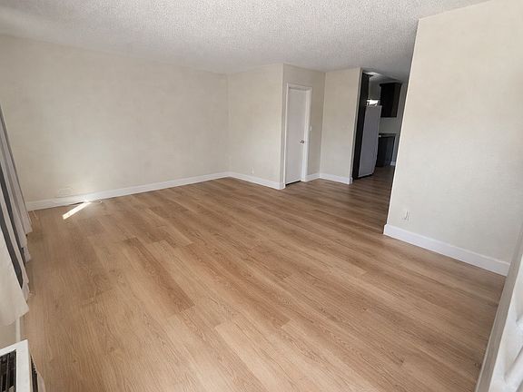 2nd image of 2709 Ulric St #2709