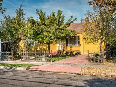 123 E Adams St, Stockton, CA, 95204