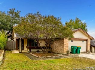 8328 Spring Town St, Converse, TX 78109