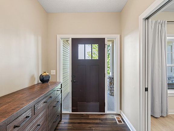 2nd image of 12410 Violet Cir