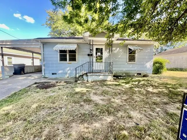 105 S Mitchell St, Princeton, KY 42445