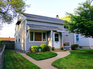 1623 172nd St, Hammond, IN 46324