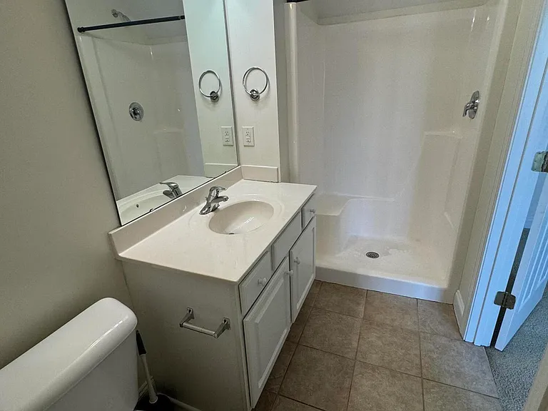 1052 Stonebridge Ln — Photo 19