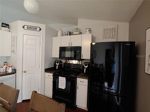 2nd image of 904 Fort Smith Blvd