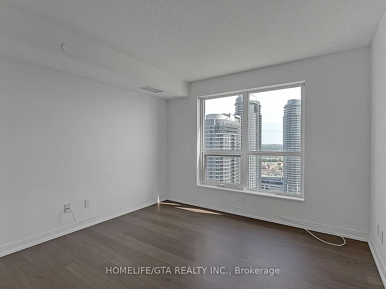 255 Village Green Sq #2403 — Photo 12