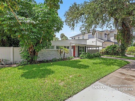 3rd image of 4526 W Beachway Dr