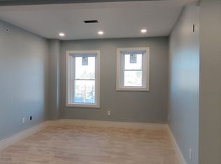 5 University Rd #3C, Brookline, MA 02445