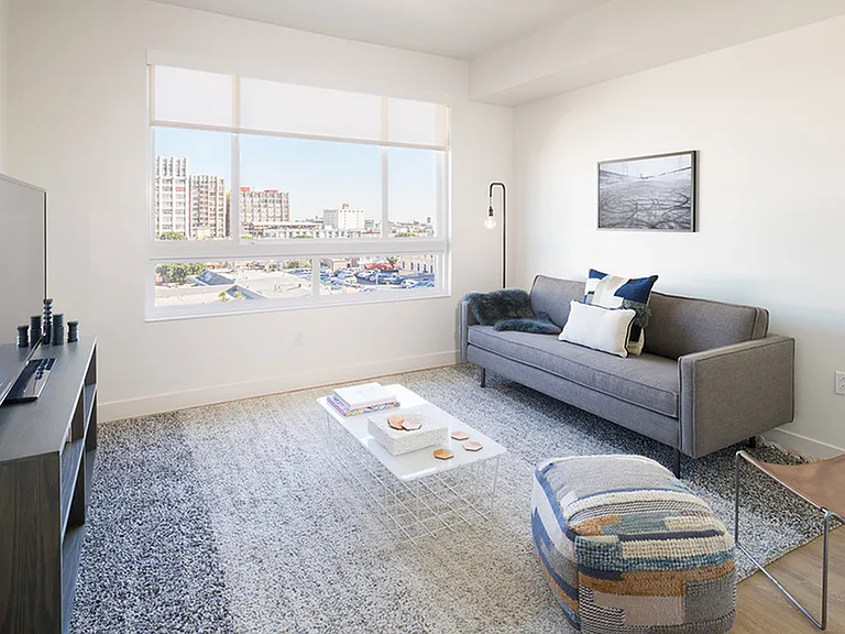 Light-filled apartment homes