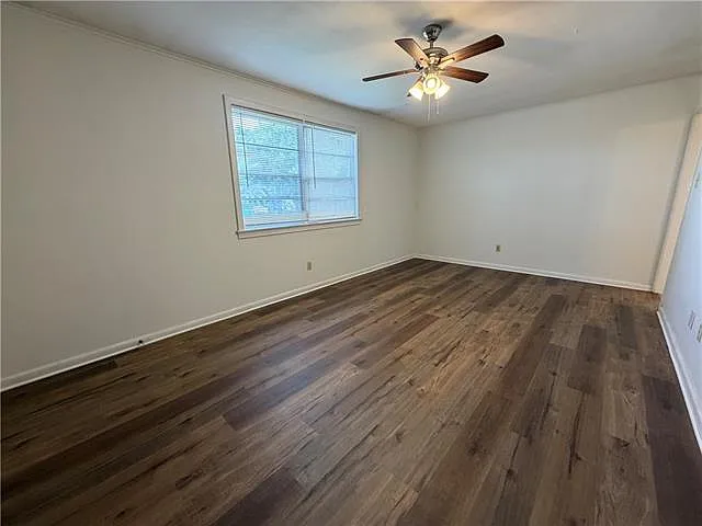 2 bed, 1.0 bath, 750 sqft, $1,400 — Photo 2