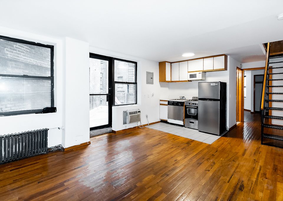 1st image of 29 7th Ave S #2AA
