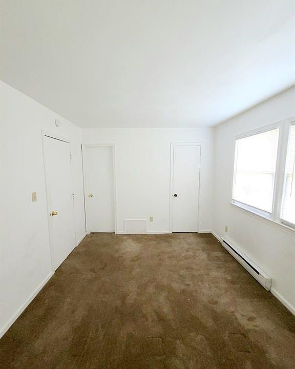 2nd image of 323 E Little Creek Rd #2