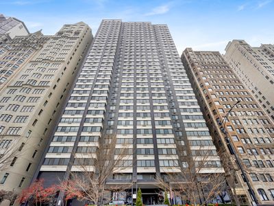 1440 N Lake Shore Dr, Chicago, IL, 60610