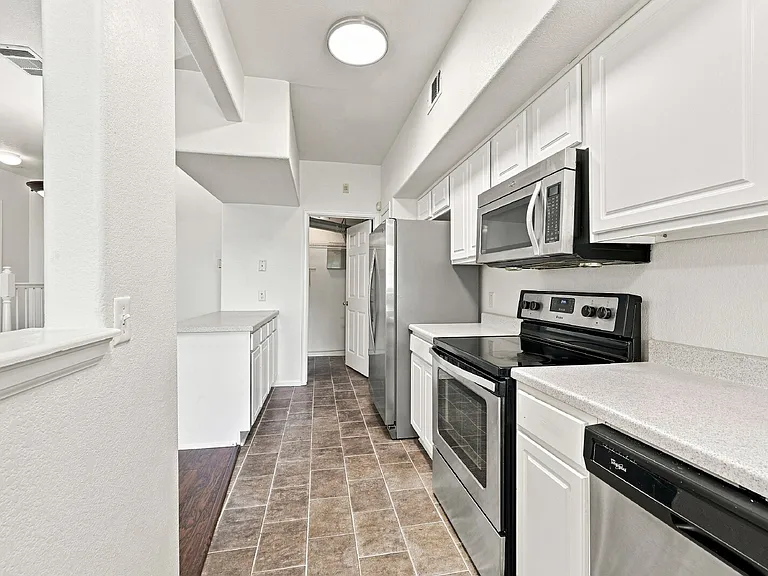 9590 E Florida Ave #2032 — Photo 12