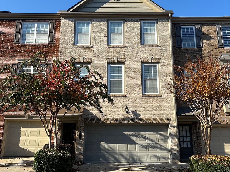 1st image of 3206 Greenwood Oak Dr