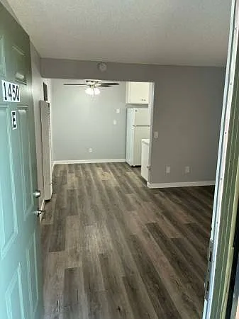 1450 Hemlock Ave #F — Photo 5