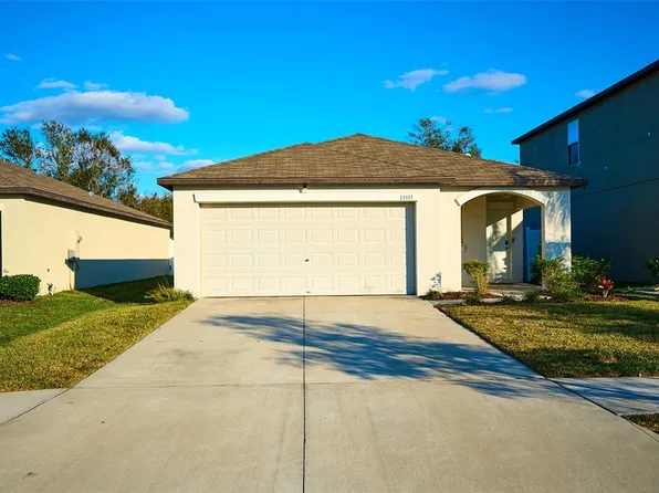 13351 Willow Bluestar Loop, Riverview, FL 33579