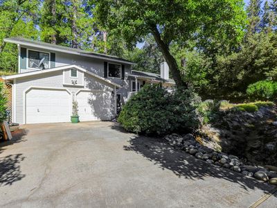 842 Doris Dr, Grass Valley, CA, 95945