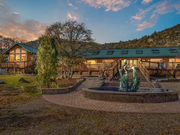 601 Outsen Rd, Yreka, CA 96097