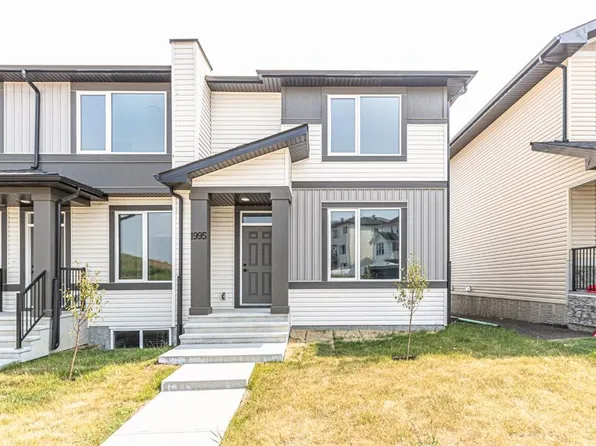 1995 W McCaskill Dr, Crossfield, AB T0M 0S0