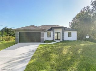 3305 49th St W, Lehigh Acres, FL 33971