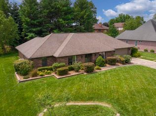 1809 Wolff Dr, Marion, IL 62959
