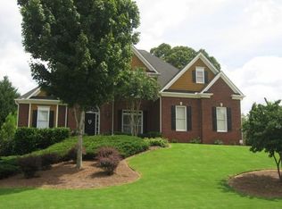 5550 McIntosh Dr, Cumming, GA 30040