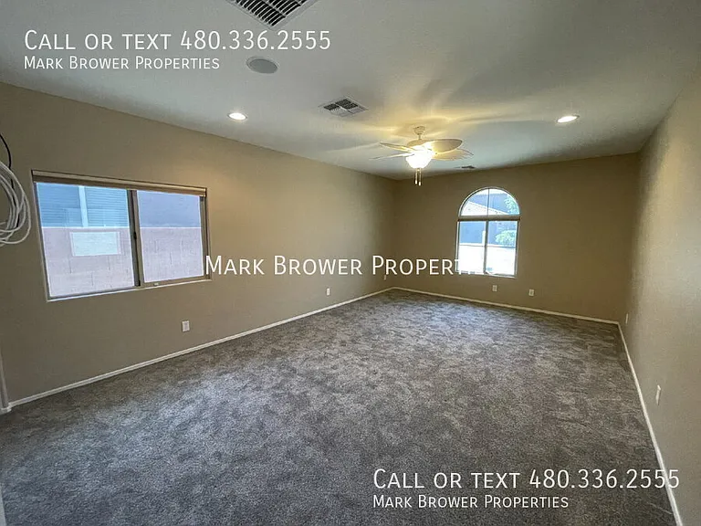 668 W Stanley Ave — Photo 4