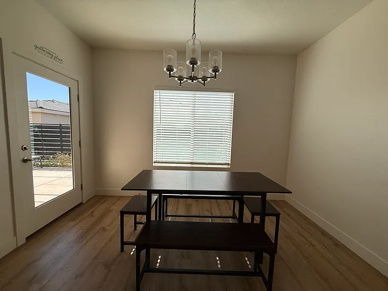 539 S Stewart Creek Cv #A — Photo 7