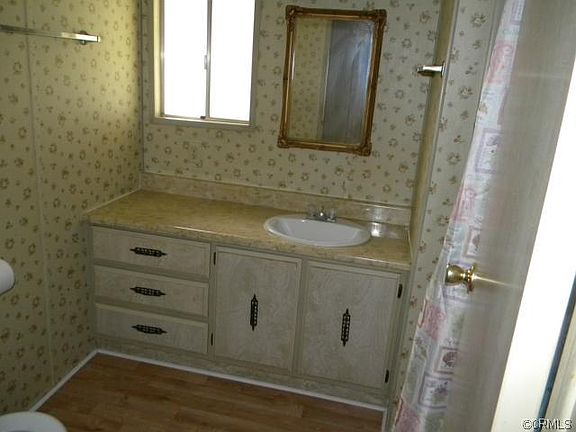 5th image of 26215 Naumann Ave